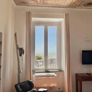 The Sunshine Loft Apartment Livorno